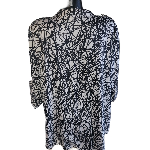 Calvin Klein White and Black Abstract Shirt 1X - Picture 6 of 7